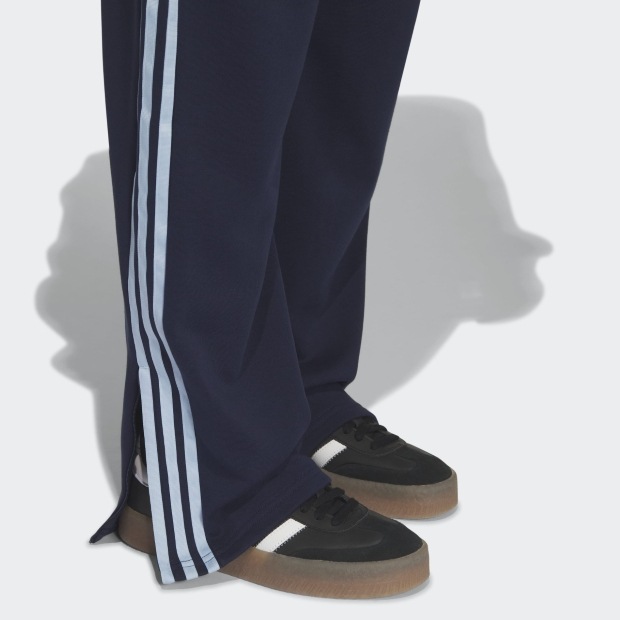 レディース アディカラー トラックパンツ　ナイトインディゴ　