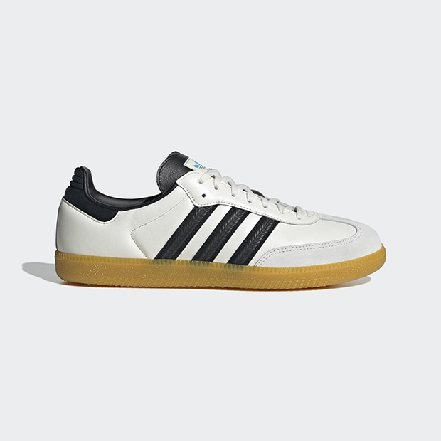 美品　adidas samba og 24.5 リボンチャーム ホワイト　グレー adidas samba og 24.5 リボンチャーム 付 ホワイト グレー