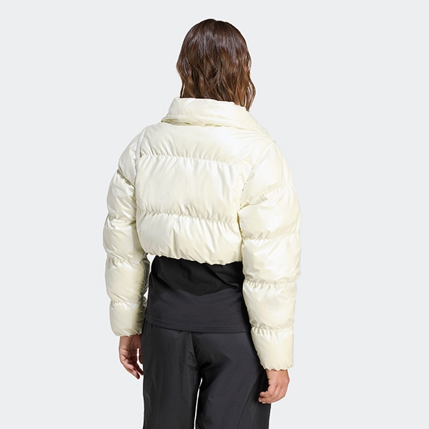 レディース ESSENTIALS グロッシー 2-in-1スタイル クロップド丈