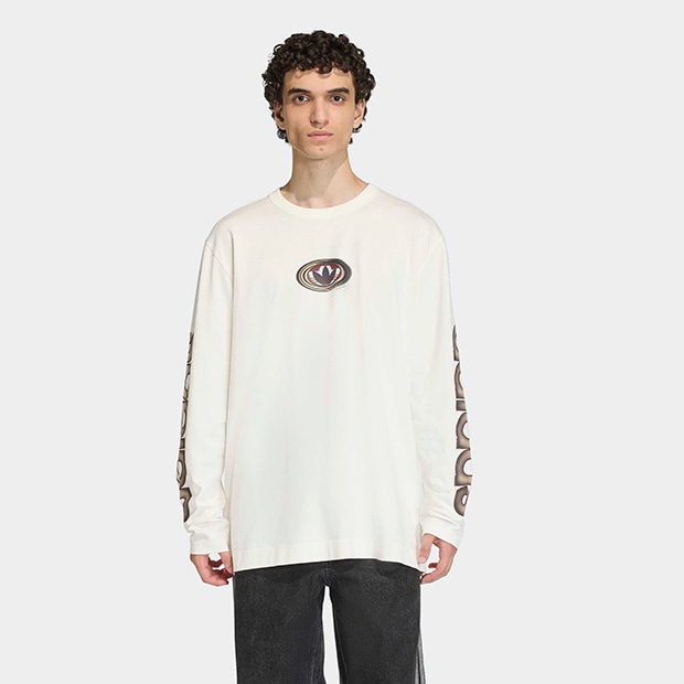 グラフィック 長袖 Tシャツ　コアホワイト　