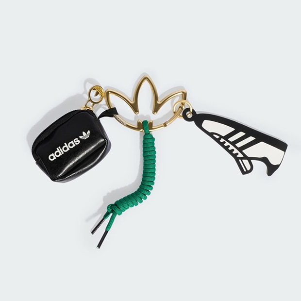 キー チェーン ゴールドメタリック×イーキューティーイエロー×セミ