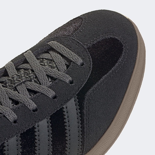 売れ筋アイテムラン レディース ガゼル コアブラック nji70 INDOOR GAZELLE インドア シューズ