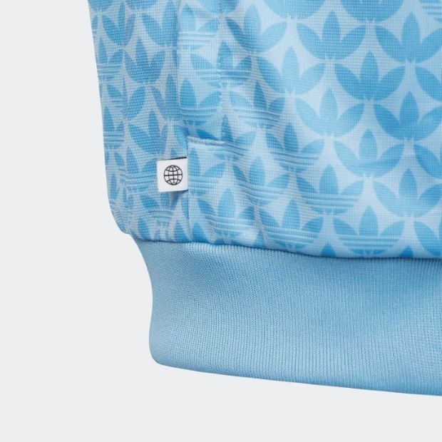 Umbro オリンピック・リヨン2007トラックスーツ Mサイズ 未使用品 Umbro オリンピック・リヨン2007トラックスーツ Mサイズ 未使用