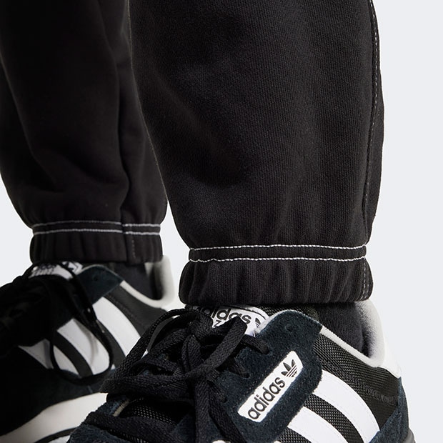 【即日配送】adidas 黒　トラックパンツ adidas/アディダス SST TRACK PANTS トラックパンツ（その他