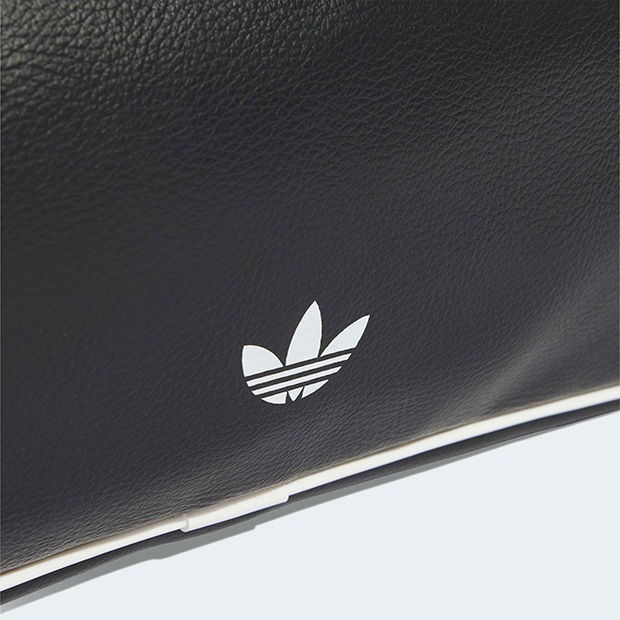 アディカラー エロンゲイテッド エアライナーバッグ　ブラック　