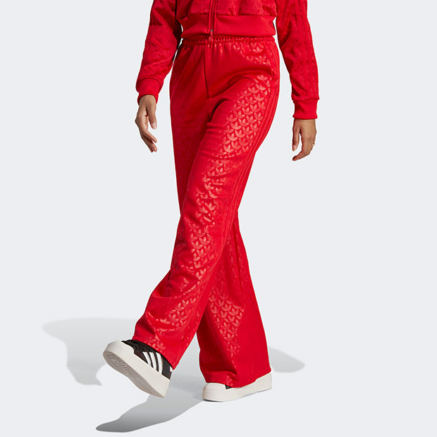 ・SST.トラックパンツ.RED! レディース SST トラックパンツ（ジャージ） ベタースカーレット