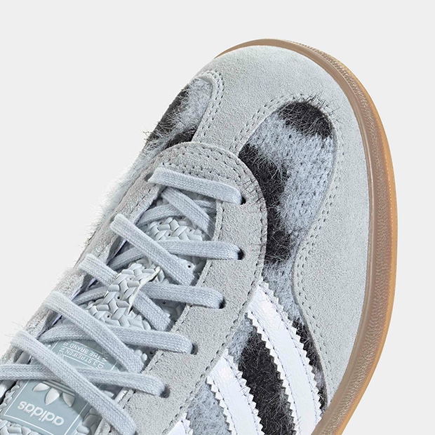 レディース ガゼル インドア MH FOR アトモス ピンク GAZELLE INDOOR MH FOR ATMOS PINK oog68　ヘイローブルー×クラウドホワイト　