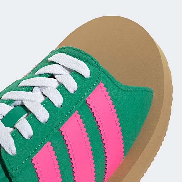 レディース ガゼル ビーチ スライド GAZELLE BEACH SLIDES nqz22　コートグリーン×ルシッドピンク　