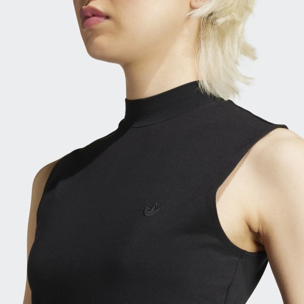 レディース プレミアム エッセンシャルズ ベースレイヤー トップ　ブラック　