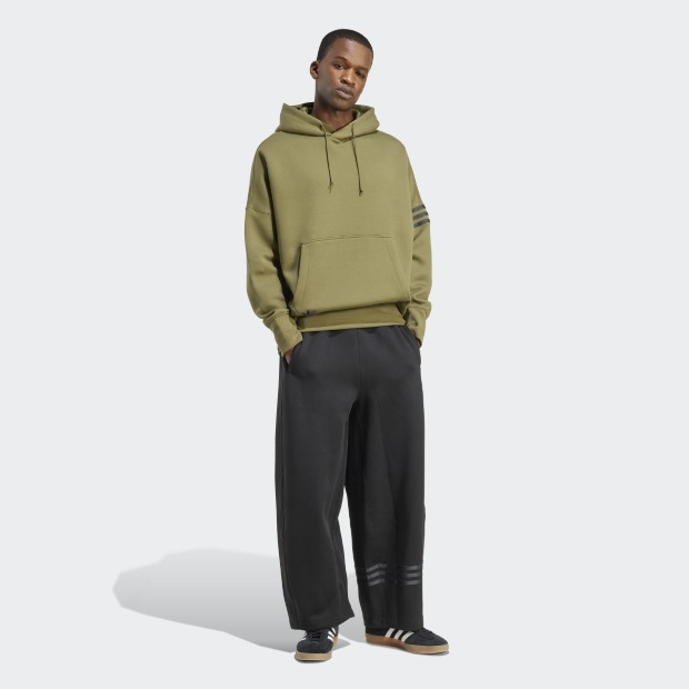 アディカラー NEUCLASSICS スウェットパンツ ブラック ｜アパレル