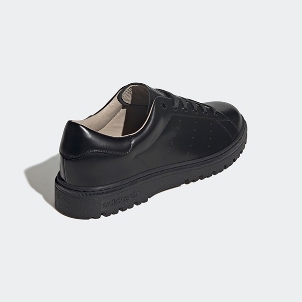 スタンスミス フライツァイト STAN SMITH FREIZEIT omv18 コアブラック