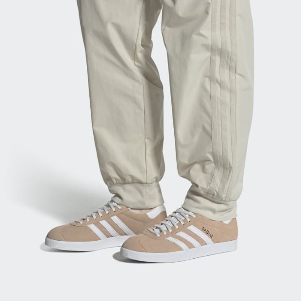 ガゼル GAZELLE W lyu81 ハロブラッシュ×フットウェアホワイト×コア