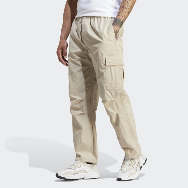 KITH ベージュ カーゴパンツ M KITH（ワークパンツ/カーゴパンツ）のフリマアイテム一覧