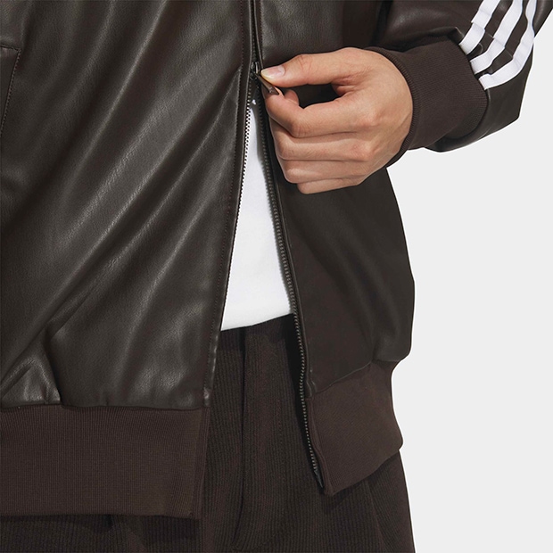 【新品】adidas プレザー3Sトラックトップ　ブラウン　XL ユニセックス アディカラー プレザー 3Sトラックトップ オーロラ