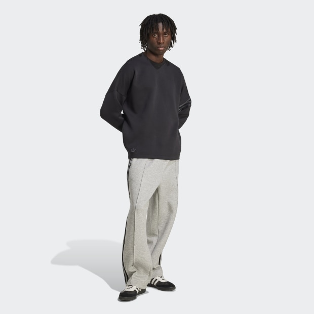 アディカラー NEUCLASSICS 長袖オーバーサイズ クルーネック ブラック