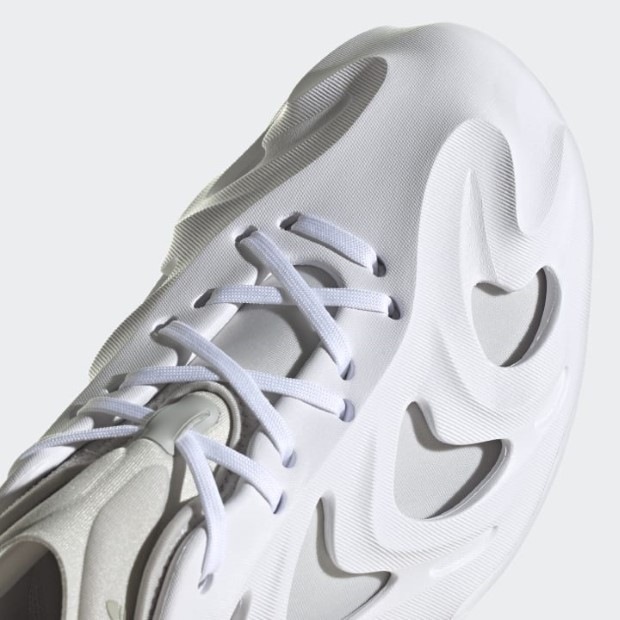 値下げ　Adidas adiFOM Q White & Gray 楽天市場】アディダス 白色 ホワイト 灰色 グレー スニーカー メンズ