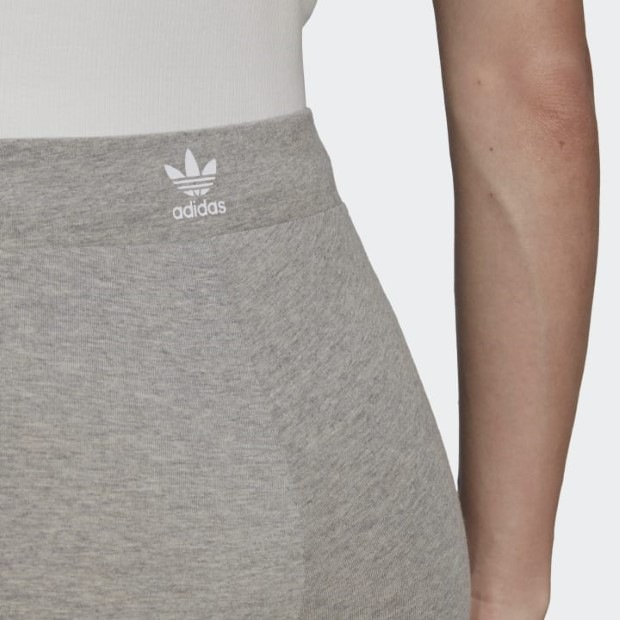 adidas ゆるだぼ BIG ダークグレー デニム ストレッチパンツ レギンス レディース 3 STRIPES TIGHT ミディアムグレーヘザー ｜アパレル