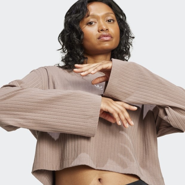 レディース エッセンシャルズ ワイドリブ長袖Tシャツ トレースブラウン