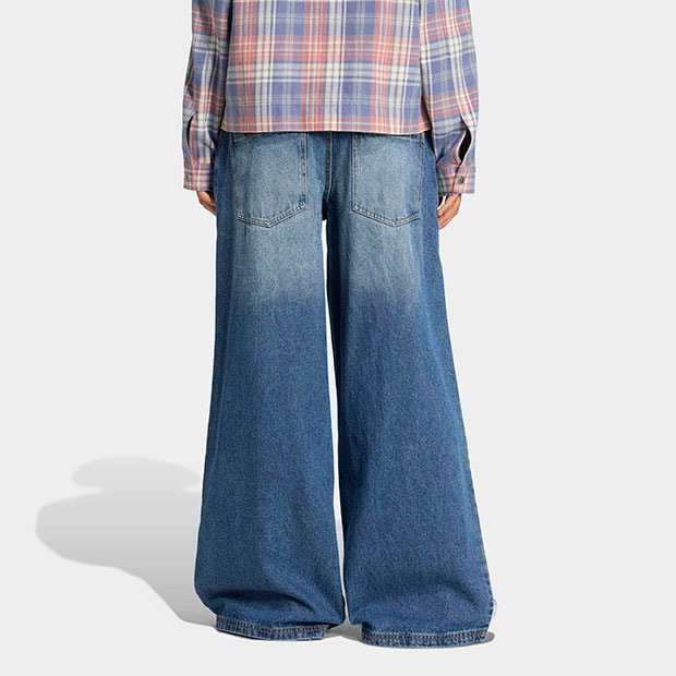 レディース ADIDAS ORIGINALS ルーズデニム ディストレスト