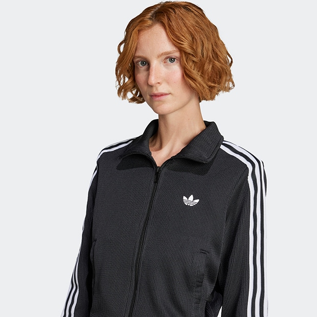 未使用✨adidas　ファイヤーバード　トラックトップ　ブラック　アウター　L オーバーサイズ ファイヤーバード トラックトップ ブラック