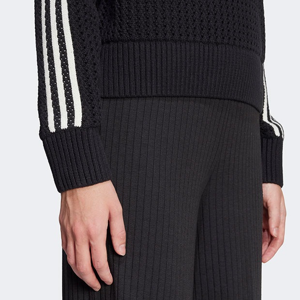 新品未着用　アディダ　アディカラー ニット クルーネックセーター　L adidas ニット セーター アディカラー クルーネックセーター
