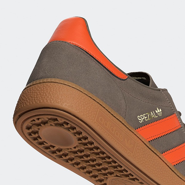 adidas HANDBALL SPEZIAL HP6694 ブラウン/オレンジ adidas Handball Spezial 'Brown Collegiate Orange' HP6694