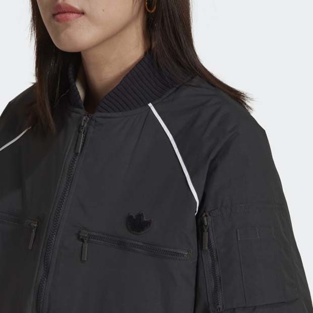 【美品】adidas　ダウンジャケット　ボンバージャケット コラボ【BALENCIAGA】× adidas ボンバージャケット (BALENCIAGA