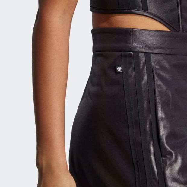 JAKUBMASAR ブラックオーバーサイズショーツ レディース ショーツ ブラック ｜アパレル,レディース・ウィメンズ