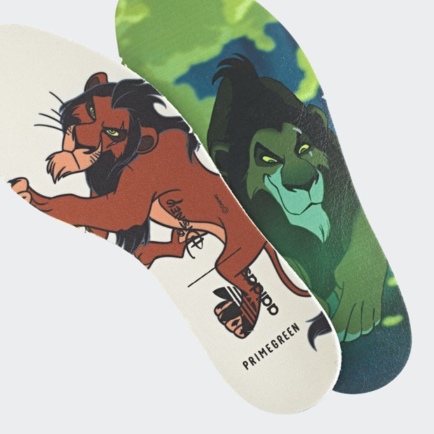 ライオン・キング スカー スタンスミス ltg37 パントーン