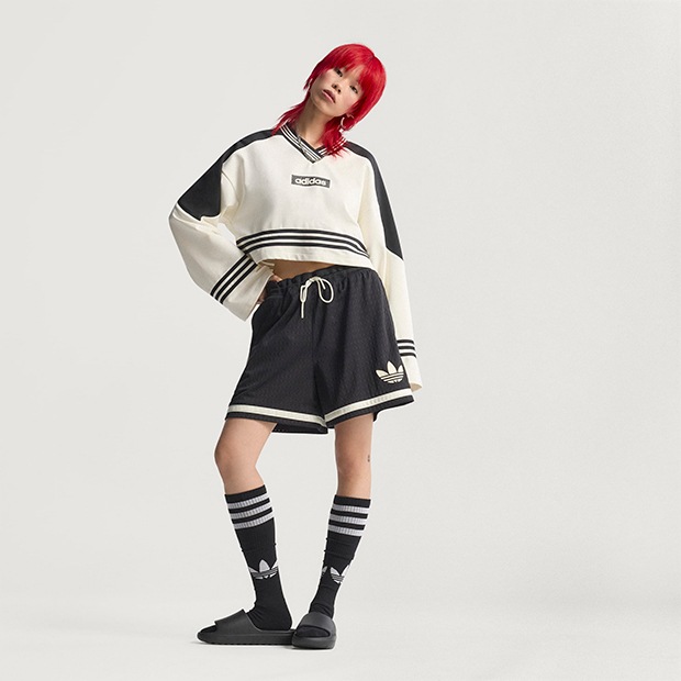 レディース ブロッキング クルーネック スウェットシャツ オフホワイト