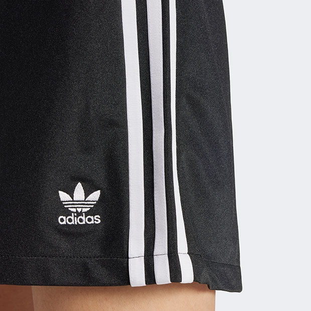 adidas日本未発売バブルスカート Mサイズ KD8122 ブラック adidas日本未発売バブルスカート Mサイズ KD8122 ブラック