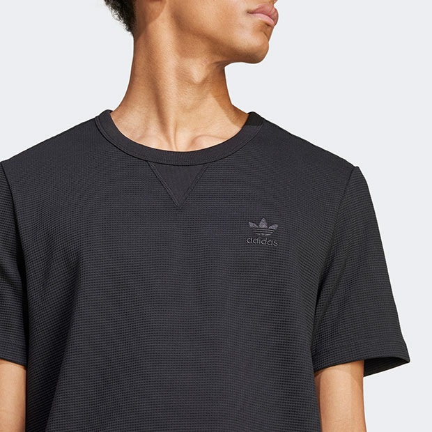 トレフォイル エッセンシャルズ ワッフル半袖Tシャツ ブラック