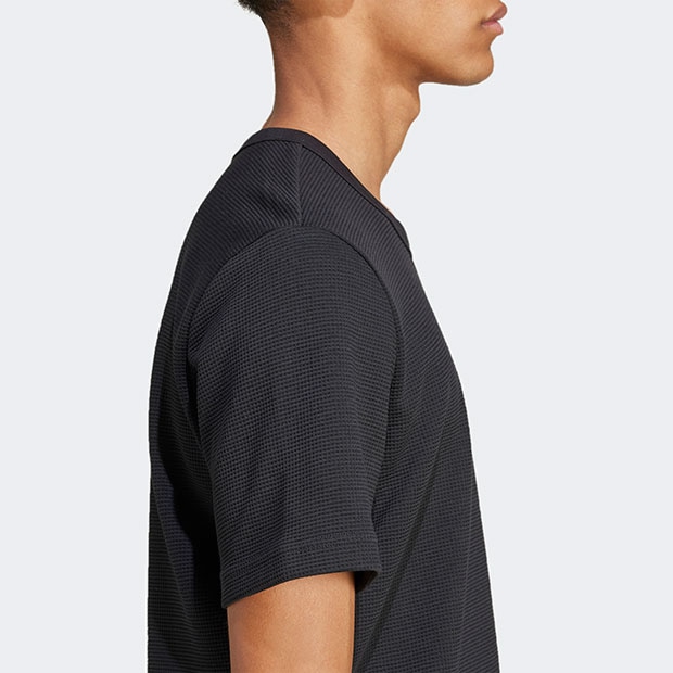 トレフォイル エッセンシャルズ ワッフル半袖Tシャツ ブラック