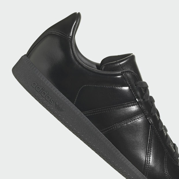 フラッグ BW アーミー FI lzn37 コアブラック×コアブラック×コアブラック