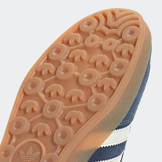 ガゼル インドア GAZELLE INDOOR omv61　ナイトインディゴ×オフホワイト　