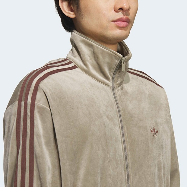 アディカラー FB TT ベロア トラックトップ（ジャージ） クレイ