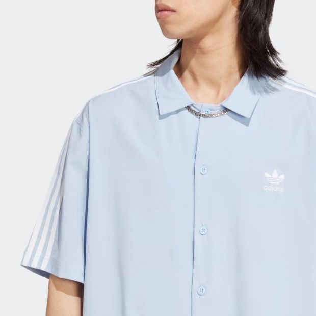 【美品】アディダスオリジナルス　アディカラー　クラシックシャツ アディカラー クラシックシャツ ブルードーン ｜すべての商品｜meister