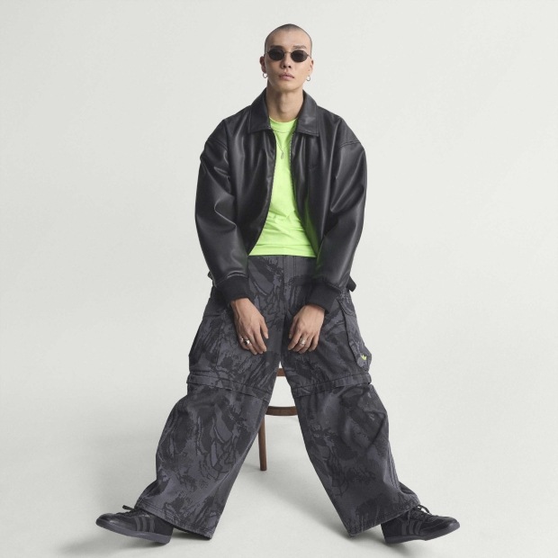 プレミアム エッセンシャルズ プレザー ボンバージャケット ブラック