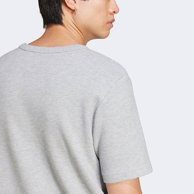 トレフォイル エッセンシャルズ ワッフル半袖Tシャツ ミディアムグレー