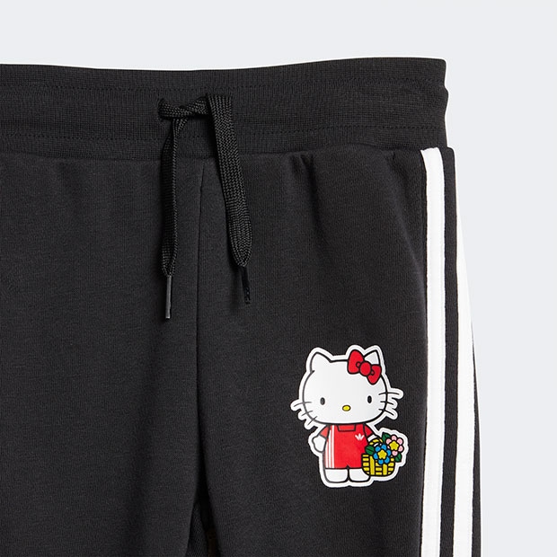 ジュニア アディダスオリジナルス×ハローキティ パーカーセット