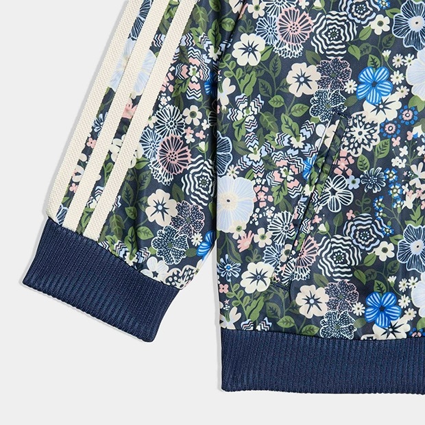 ジュニア ベビー FIREBIRD × LIBERTY LONDON トラックスーツ　ナイトインディゴ　