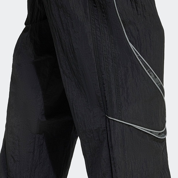 アディレニウム ADILENIUM シーズン 4 チームガイスト トラックパンツ