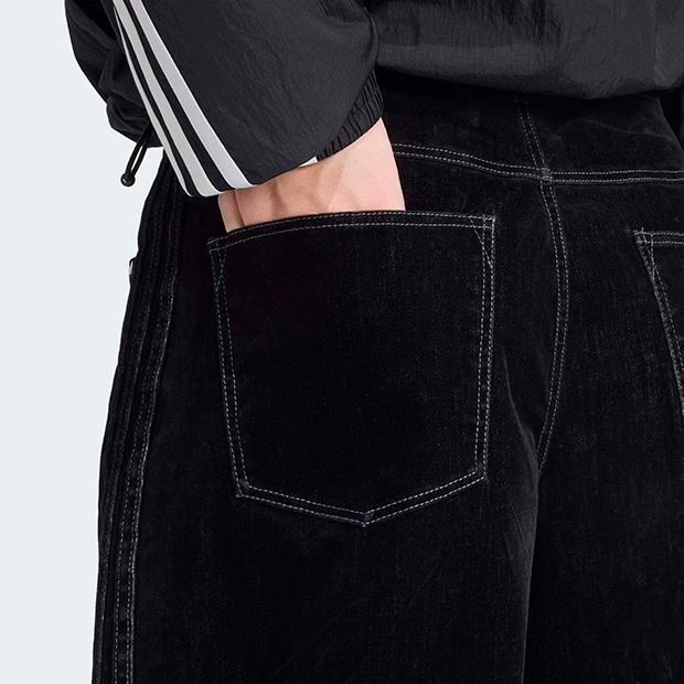 レディース アディブレイク 起毛ツイル パンツ ブラック ｜アパレル