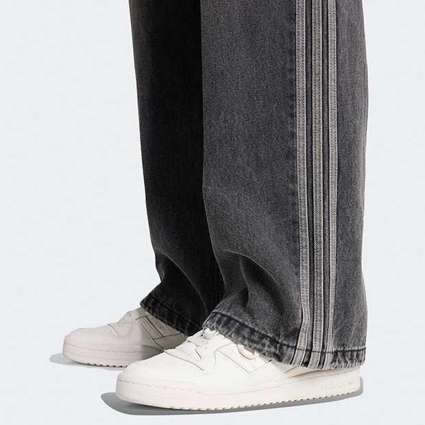 アディダス デニムジョガー レディース 黒　24サイズ アディダス デニムジョガー レディース 黒 24サイズ