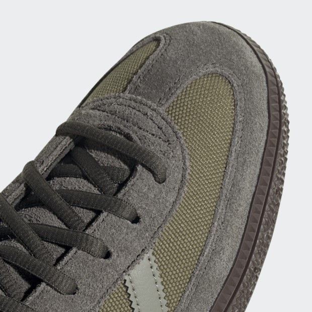 ハンドボール スペツィアル HANDBALL SPEZIAL njb71 フォーカス