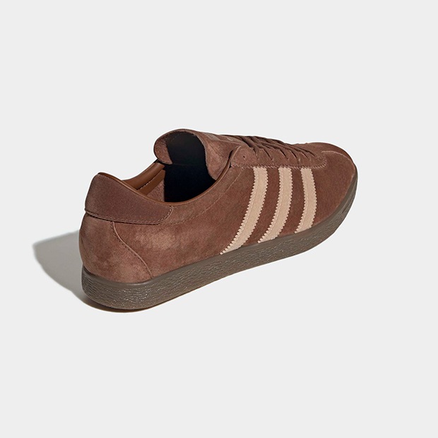 adidas TOBACCO FREAKS STORE お値下げ中 adidas TOBACCO FREAKS STORE お値下げ中 - メルカリ