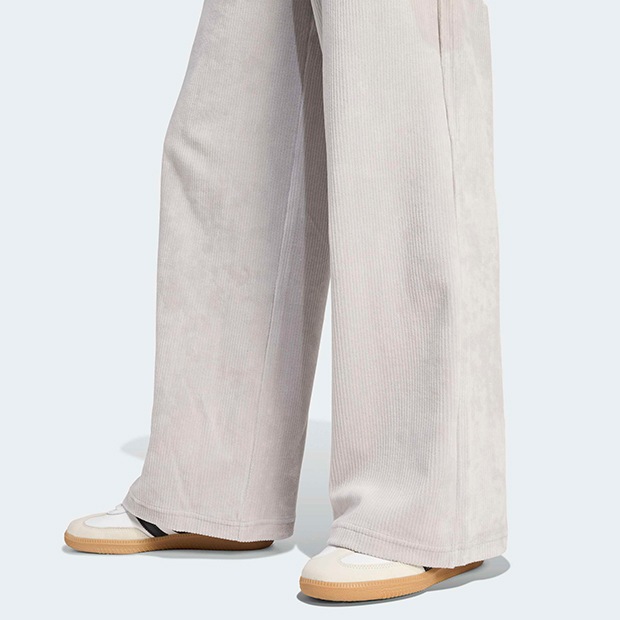 レディース エッセンシャルズ シェニール トラックパンツ（ジャージ