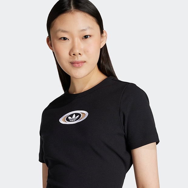 【adidas】ORIGINALS キャンパス 2000 バックカット Tシャツ レディース ADIDAS ORIGINALS キャンパス 2000 バックカット