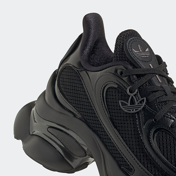 本日限定値下げオズヴィーナス ブラック スニーカー アディダス オズヴィーナス / OZVENUZ - ブラック | アディダス