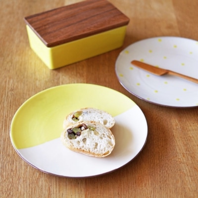 プレート　ヤルリ